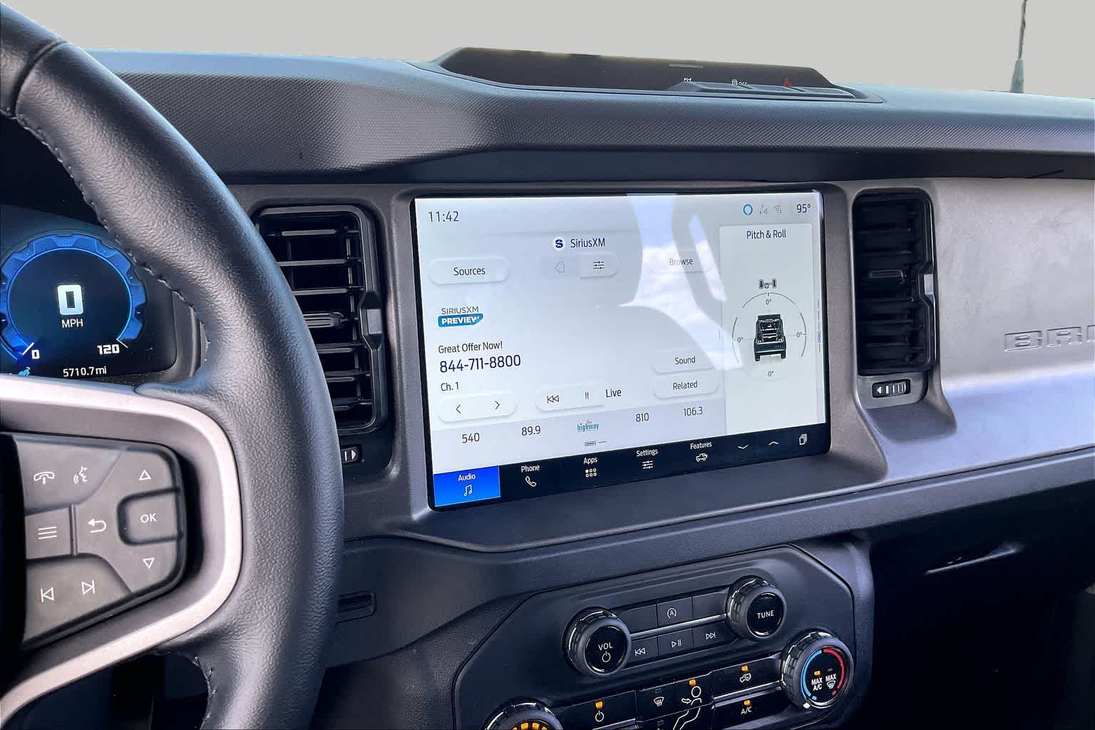 2025 Ford Bronco Big Bend Oxford White at Group 1 GMC Buick South