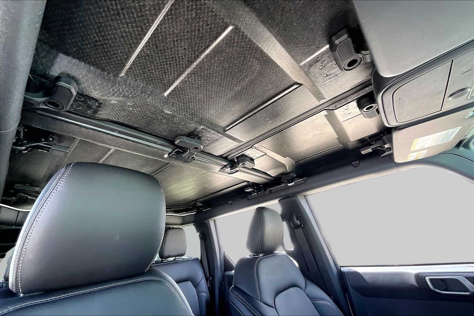 2025 Ford Bronco Big Bend Oxford White at Group 1 GMC Buick South