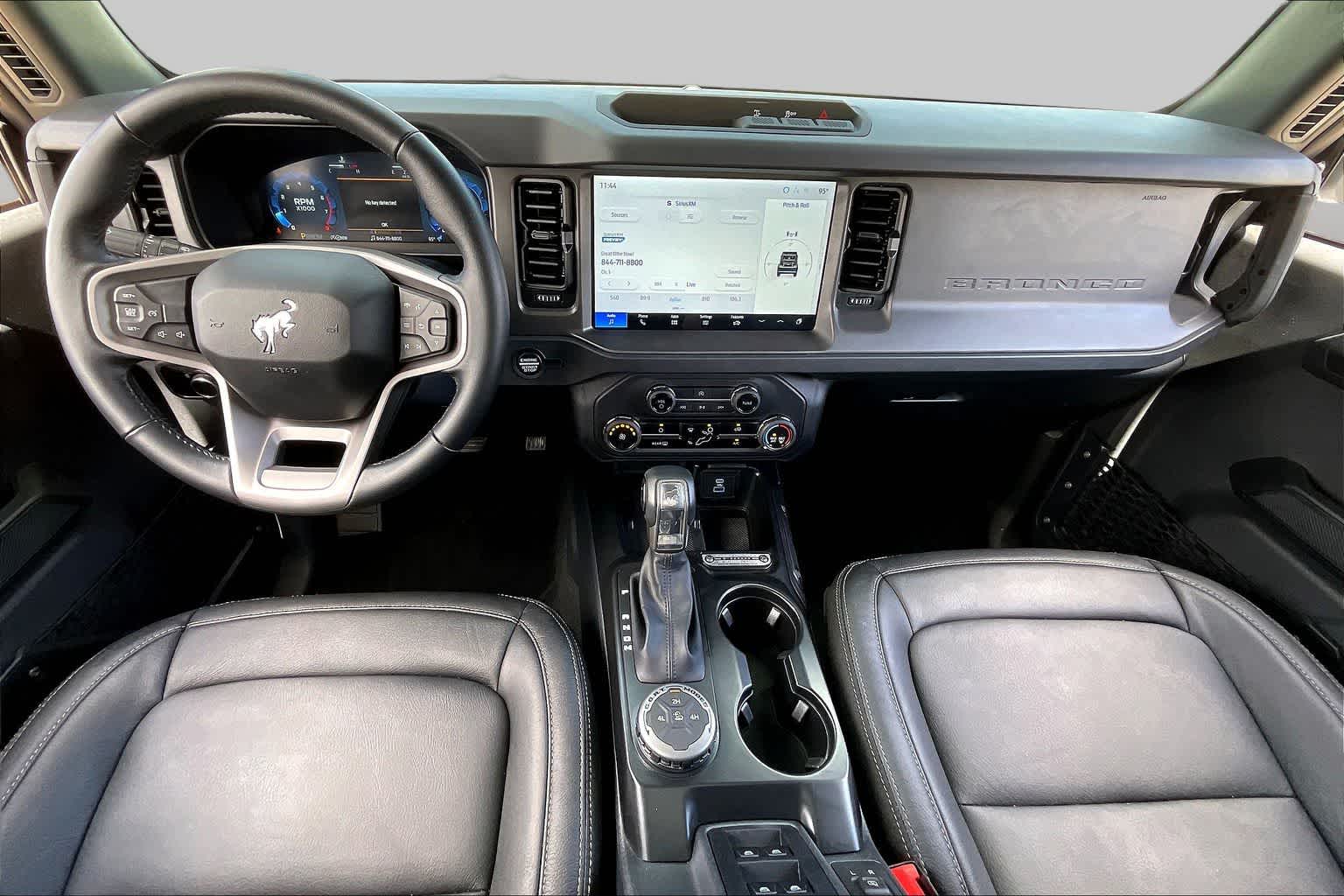 2025 Ford Bronco Big Bend Oxford White at Group 1 GMC Buick South