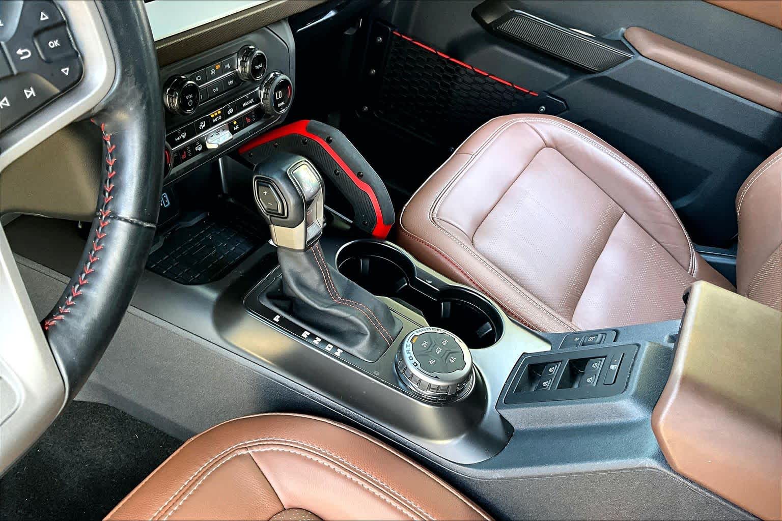 2024 Ford Bronco photo 14 of 33