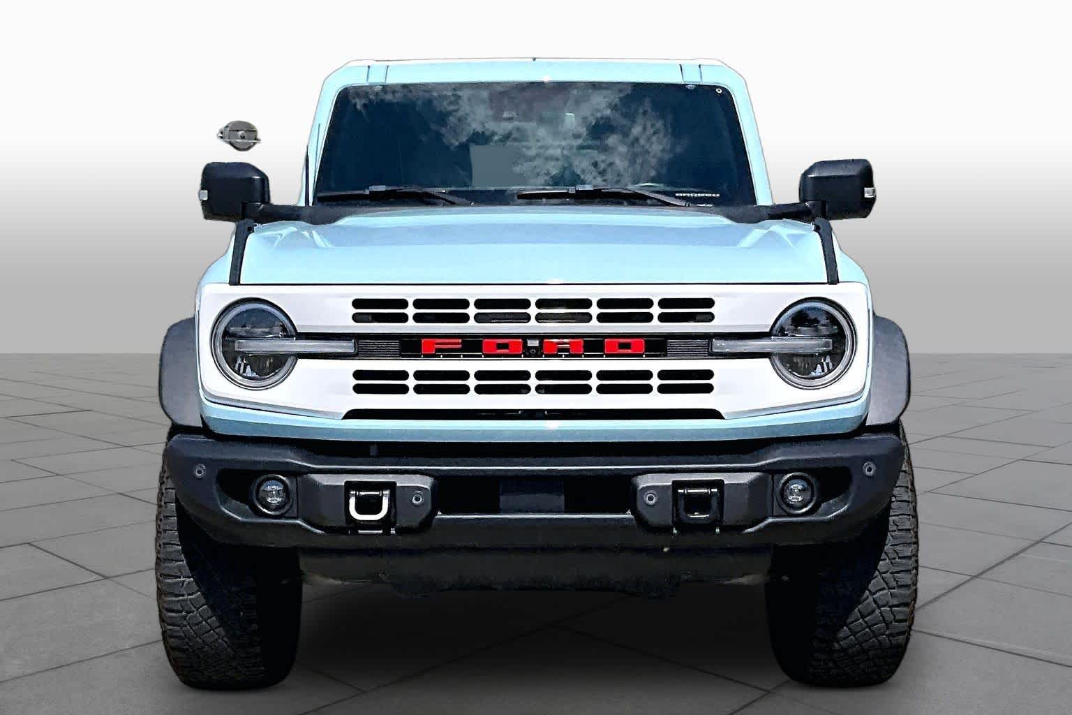 2024 Ford Bronco photo 4 of 33