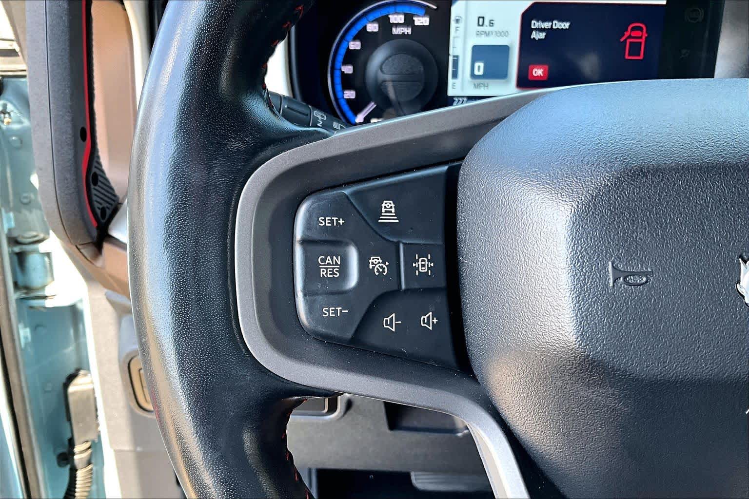 2024 Ford Bronco photo 21 of 33
