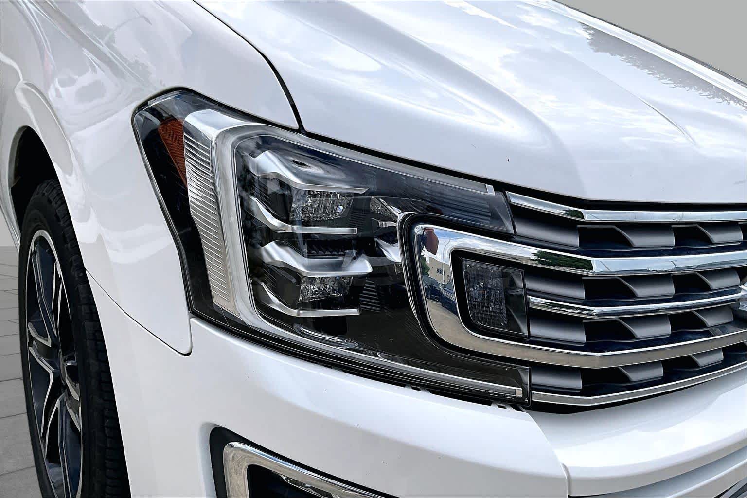 2019 Ford Expedition Limited White Platinum Metallic Tri-Coat at Lexus of Clear Lake