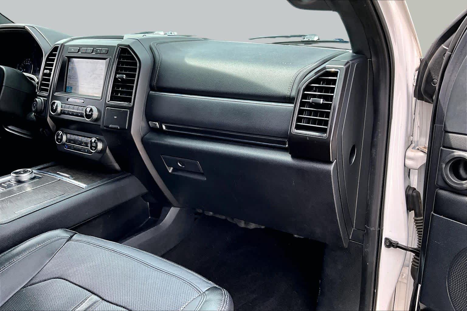 2019 Ford Expedition Limited White Platinum Metallic Tri-Coat at Lexus of Clear Lake