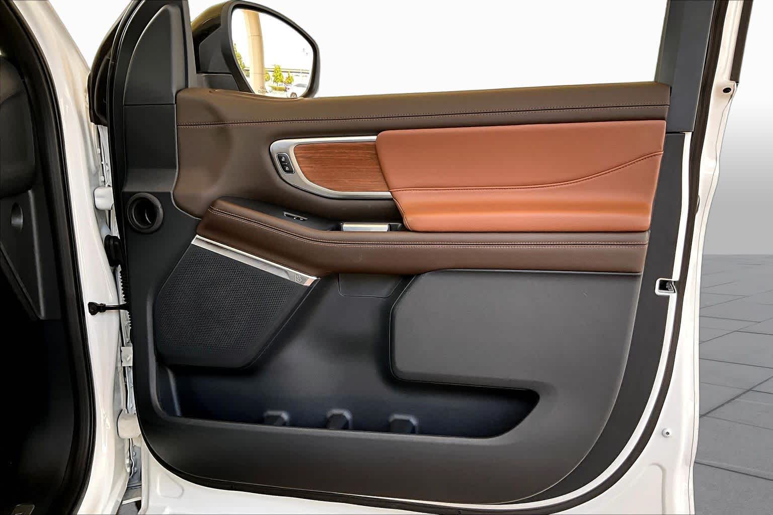2025 Ford Expedition King Ranch Star White Metallic Tri-Coat at Tomball Ford