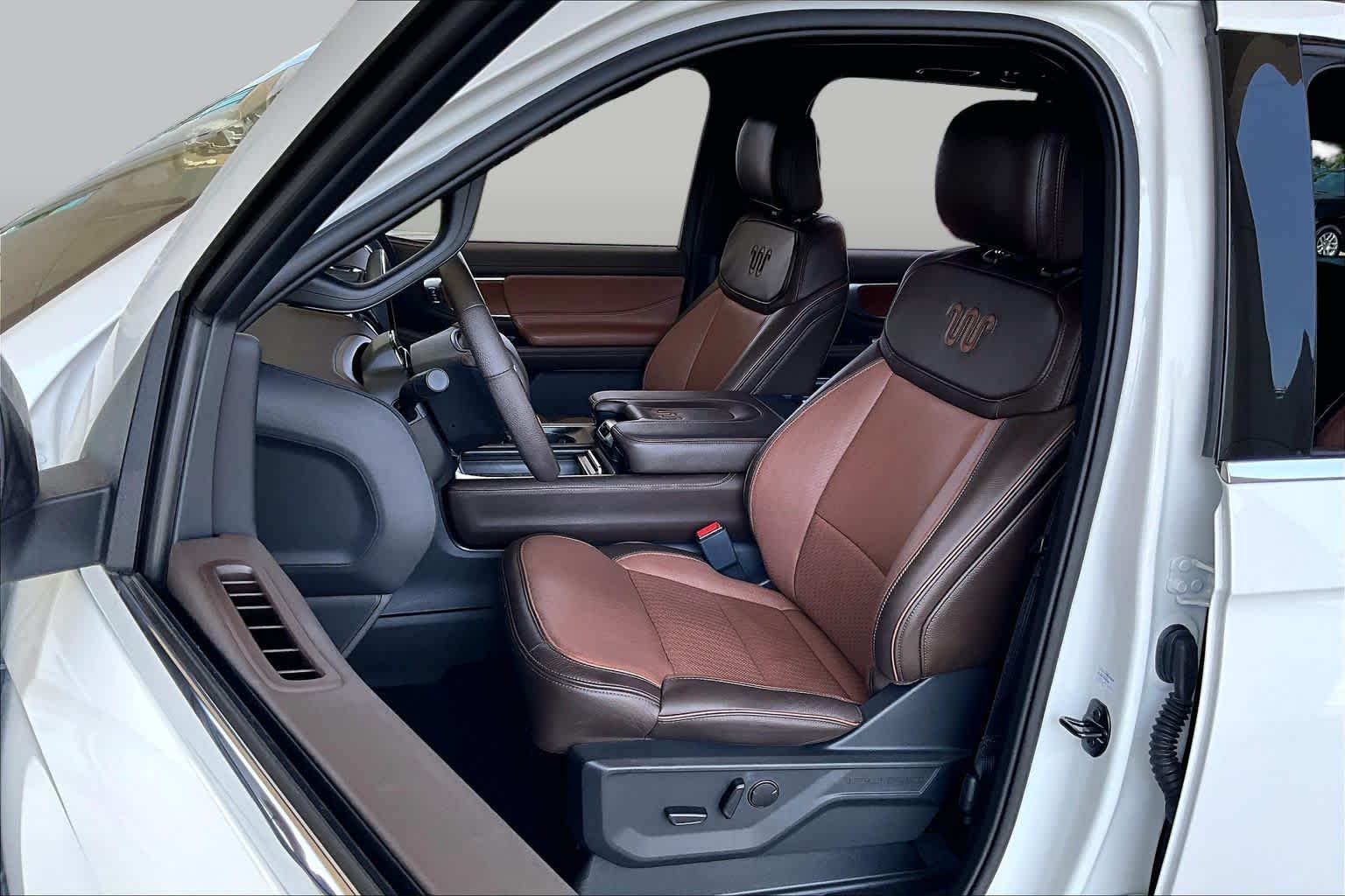 2025 Ford Expedition King Ranch Star White Metallic Tri-Coat at Tomball Ford