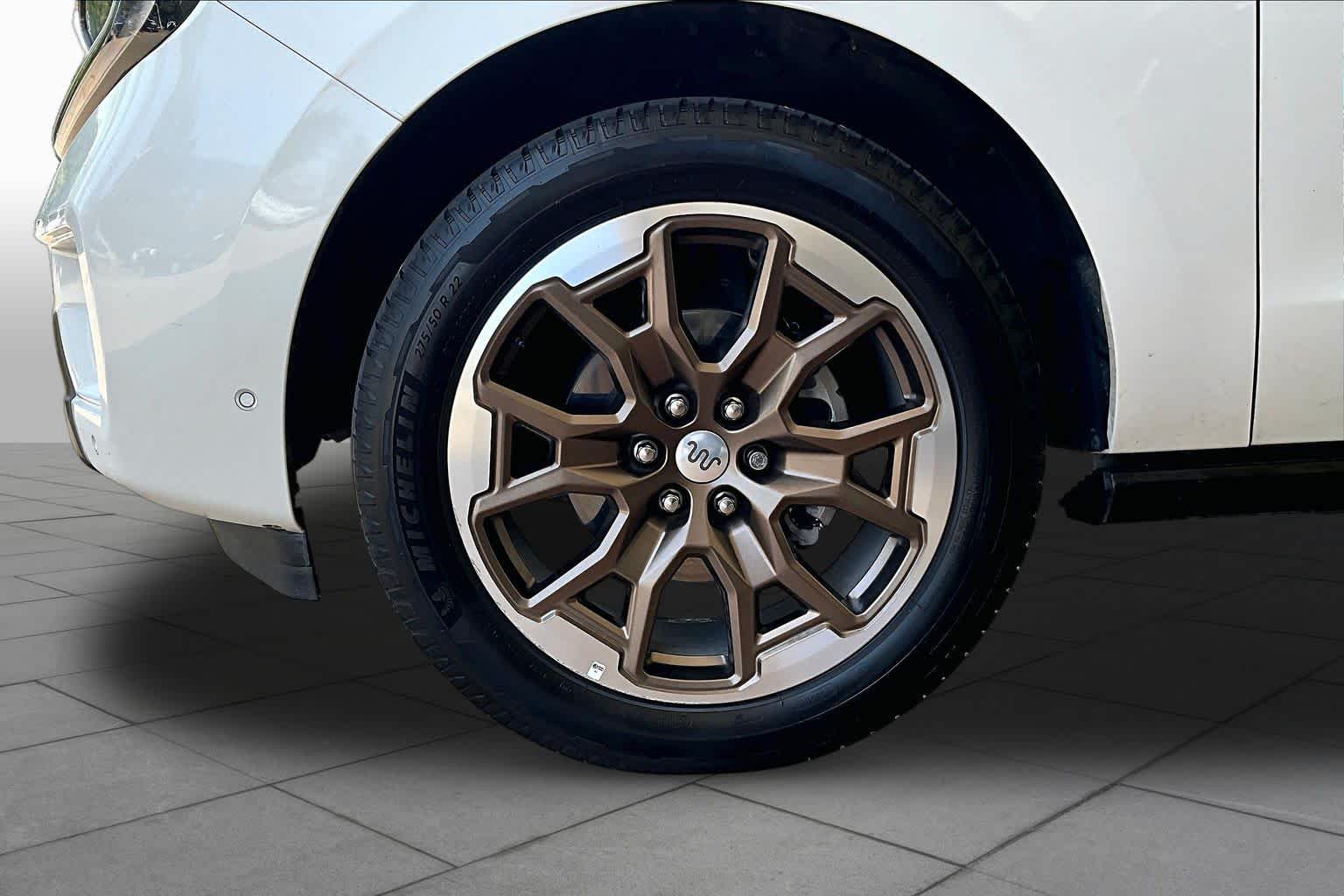 2025 Ford Expedition King Ranch Star White Metallic Tri-Coat at Tomball Ford