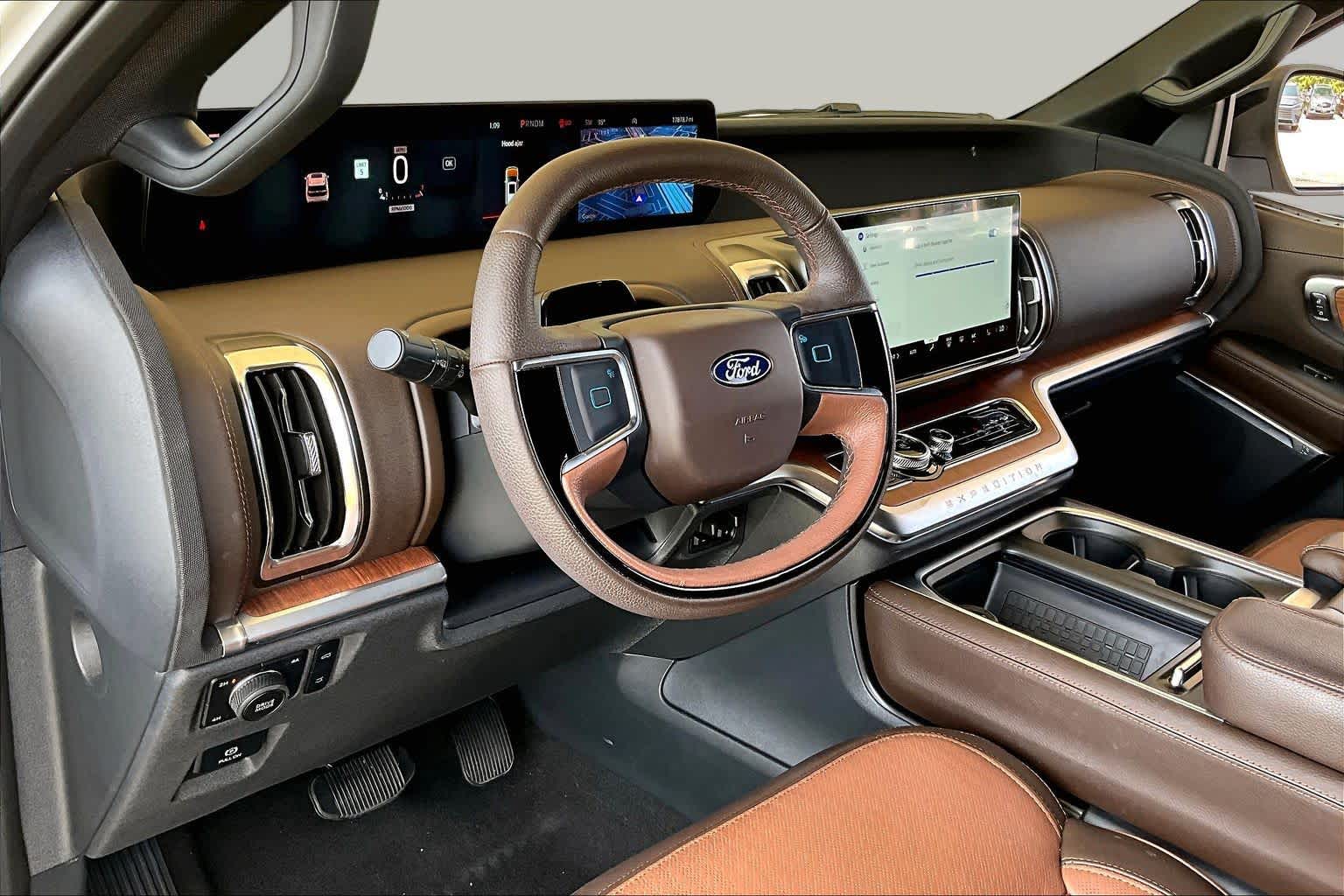 2025 Ford Expedition King Ranch Star White Metallic Tri-Coat at Tomball Ford