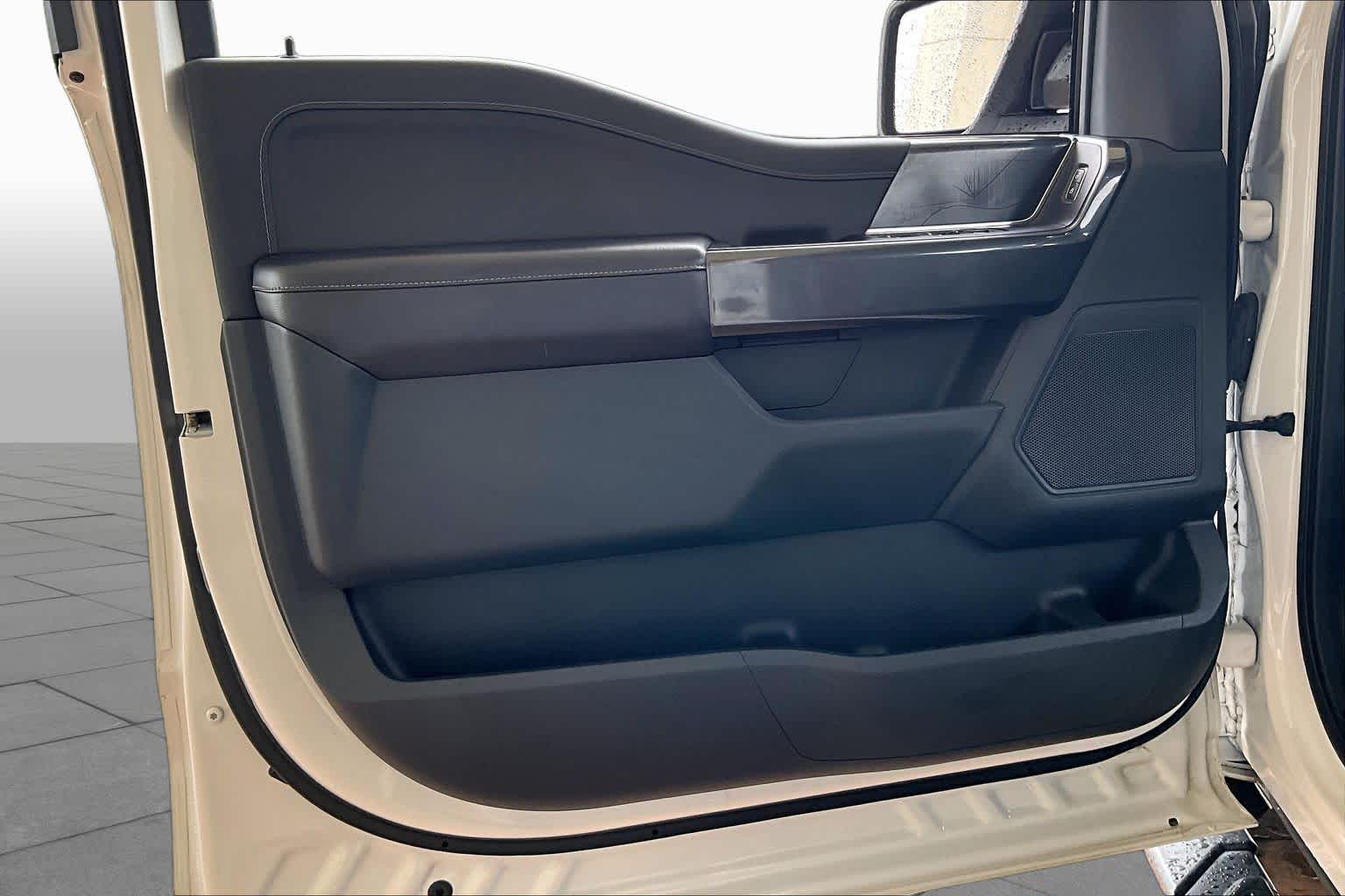 2021 Ford F-150 XLT Oxford White at Tomball Ford