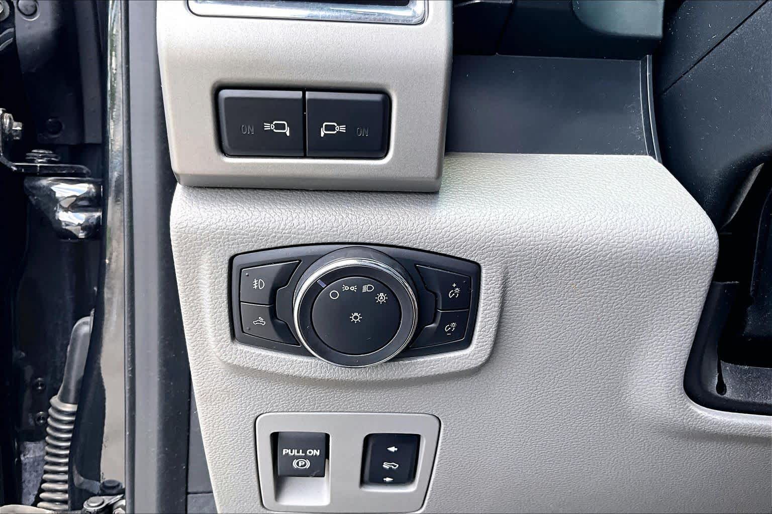 2015 Ford F-150 Lariat Tuxedo Black Metallic at Baytown Ford