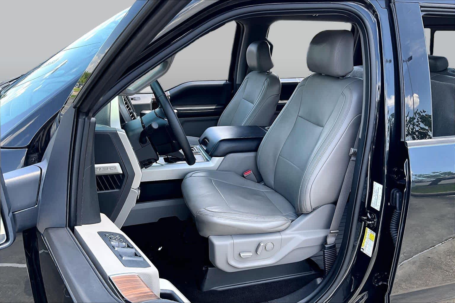2015 Ford F-150 Lariat Tuxedo Black Metallic at Baytown Ford