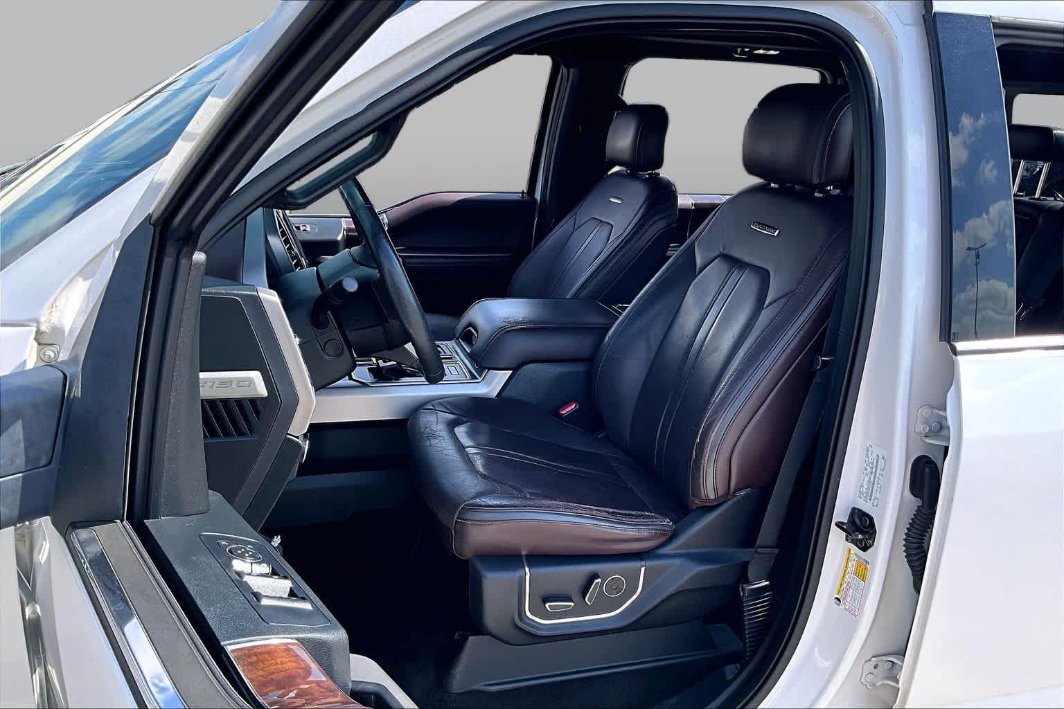 2015 Ford F-150 Platinum White Platinum Metallic Tri-Coat at Auto Boutique Texas