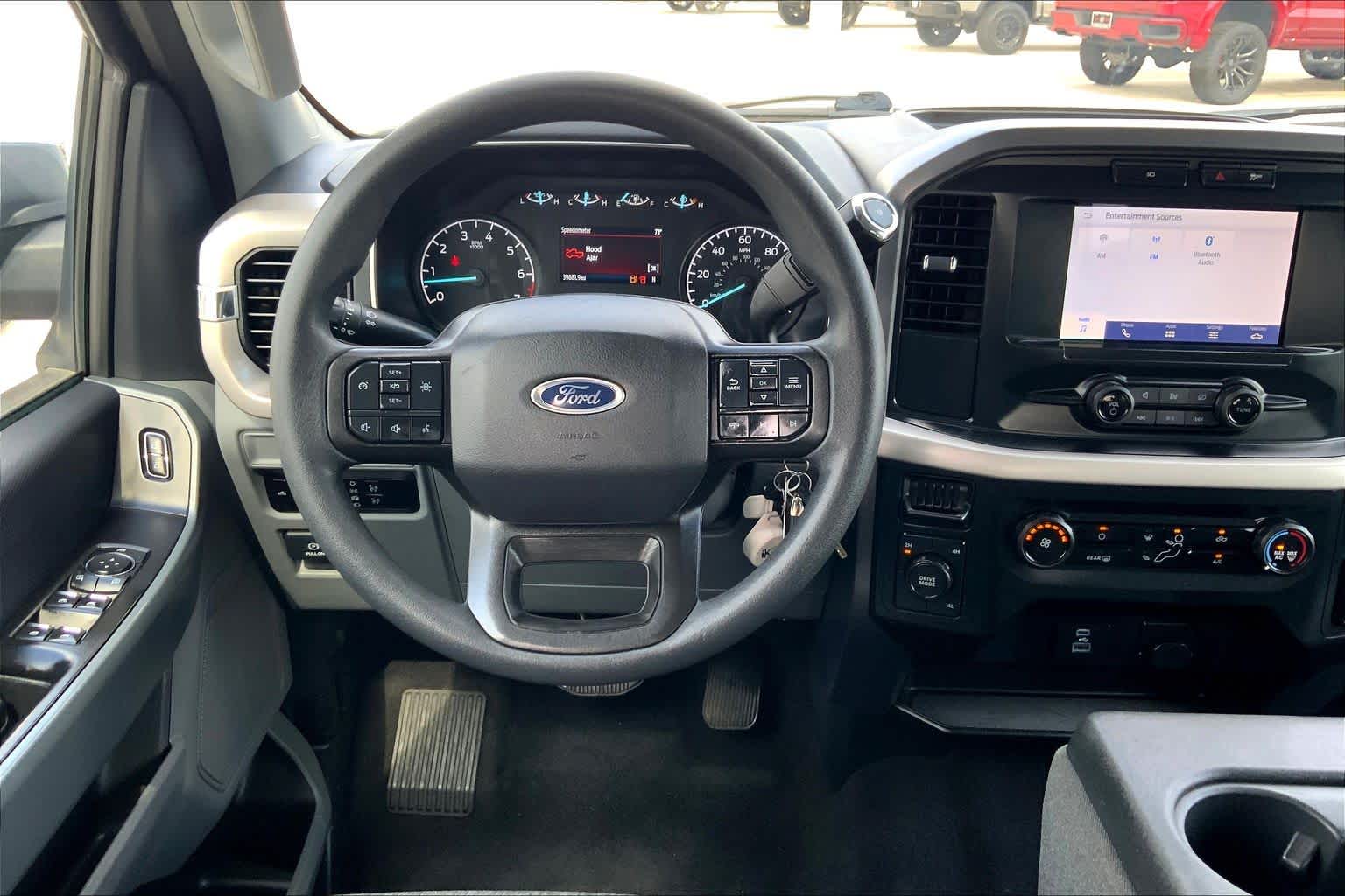 2023 Ford F-150 XLT - 9