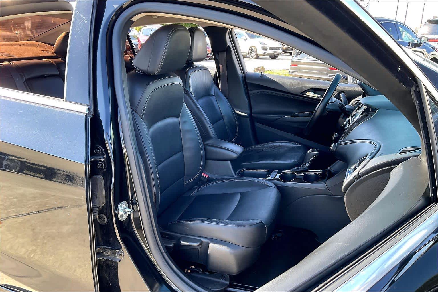 2017 Chevrolet Cruze Premier Mosaic Black Metallic at AutoNation USA Houston