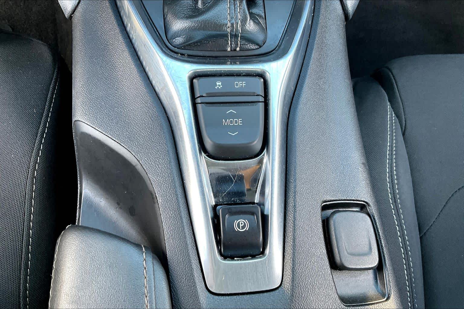 2020 Chevrolet Camaro 1LT Rally Green Metallic at Sterling McCall Acura