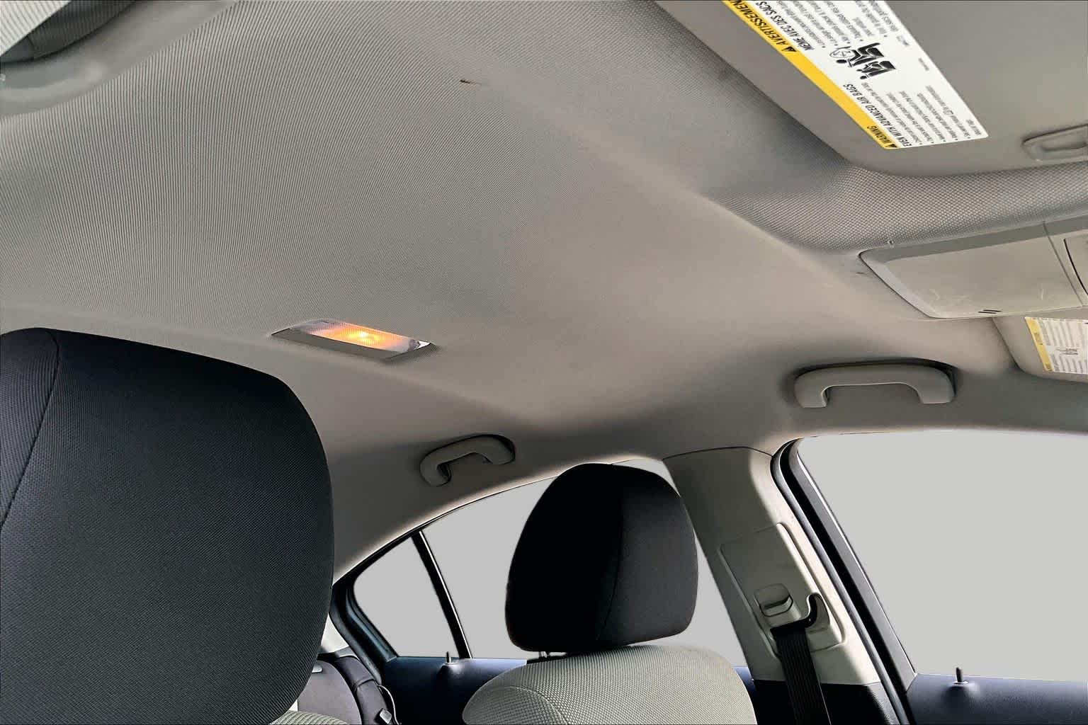 2014 Chevrolet Cruze photo 12 of 33