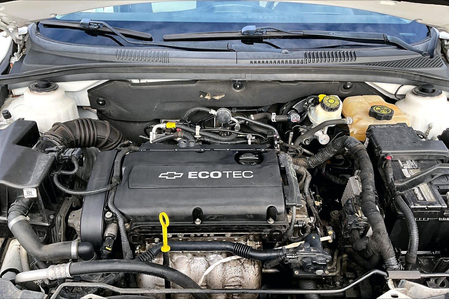 2014 Chevrolet Cruze photo 28 of 33