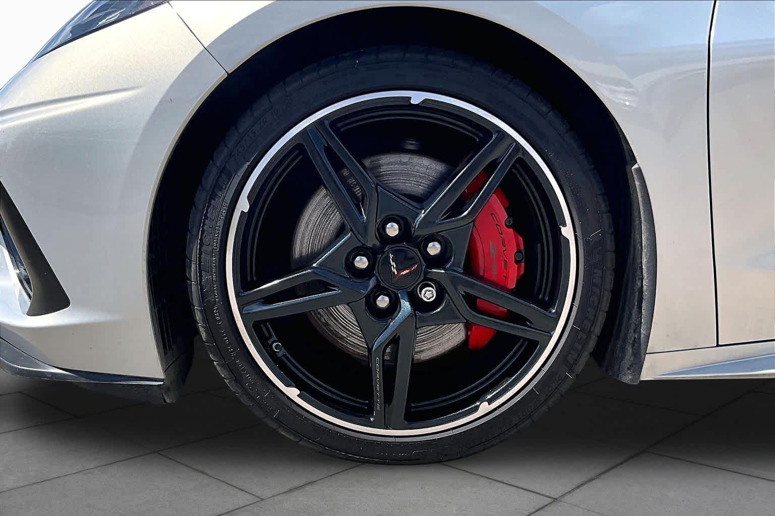 2022 Chevrolet Corvette 2LT - 9