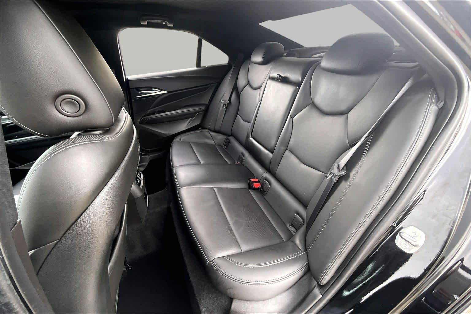 2024 Cadillac CT4 photo 19 of 35