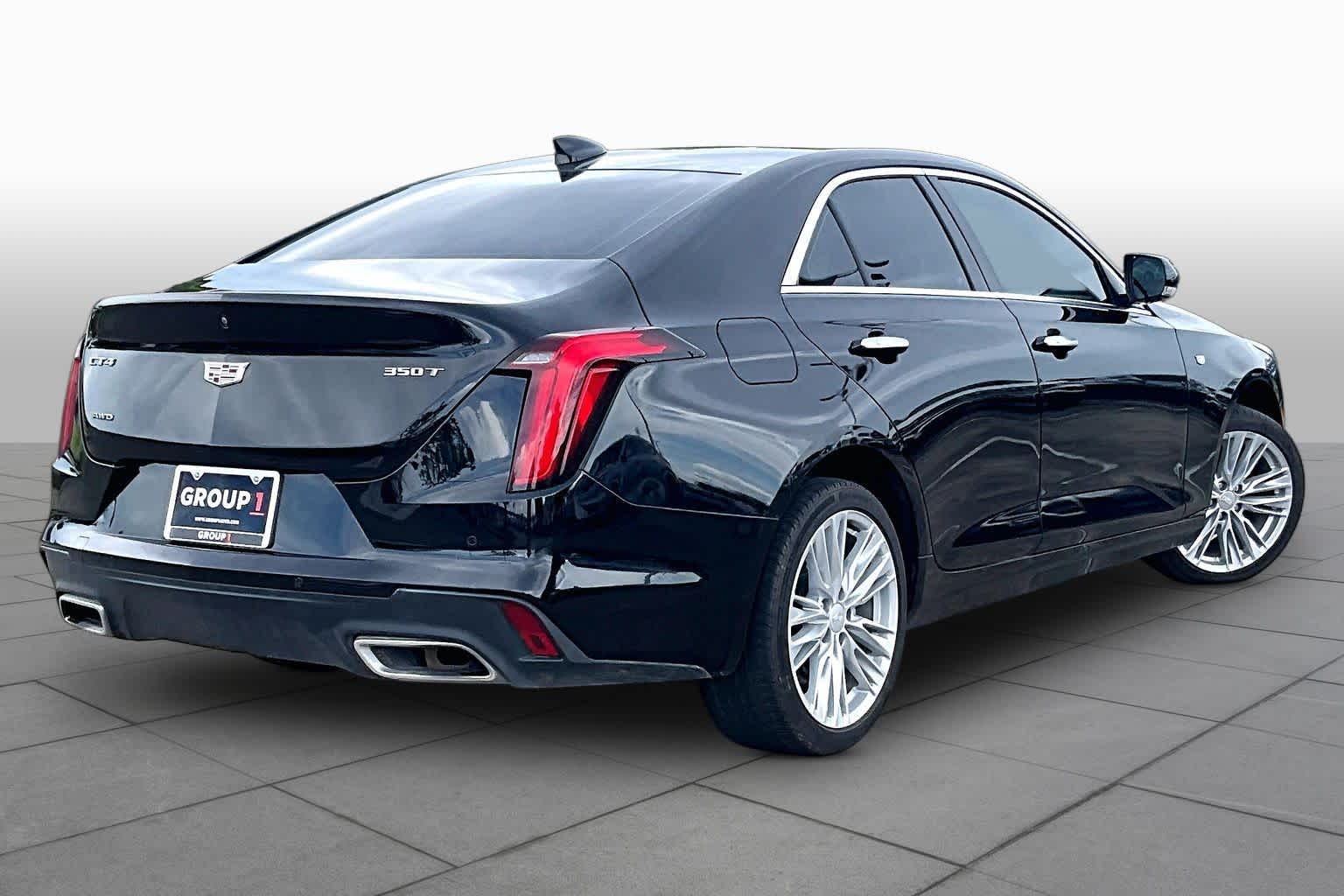 2024 Cadillac CT4 photo 12 of 35