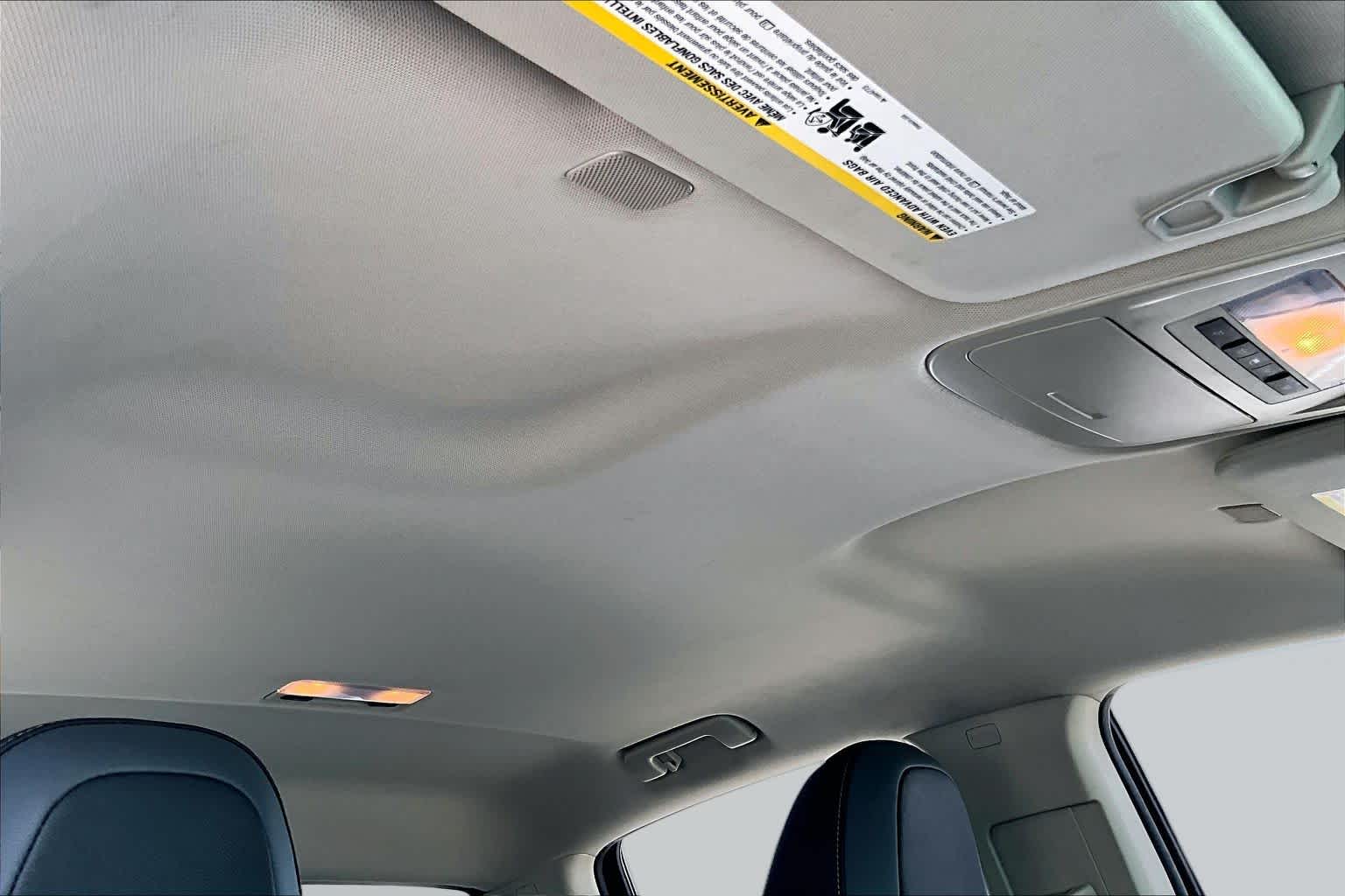 2021 Chevrolet Colorado photo 13 of 35