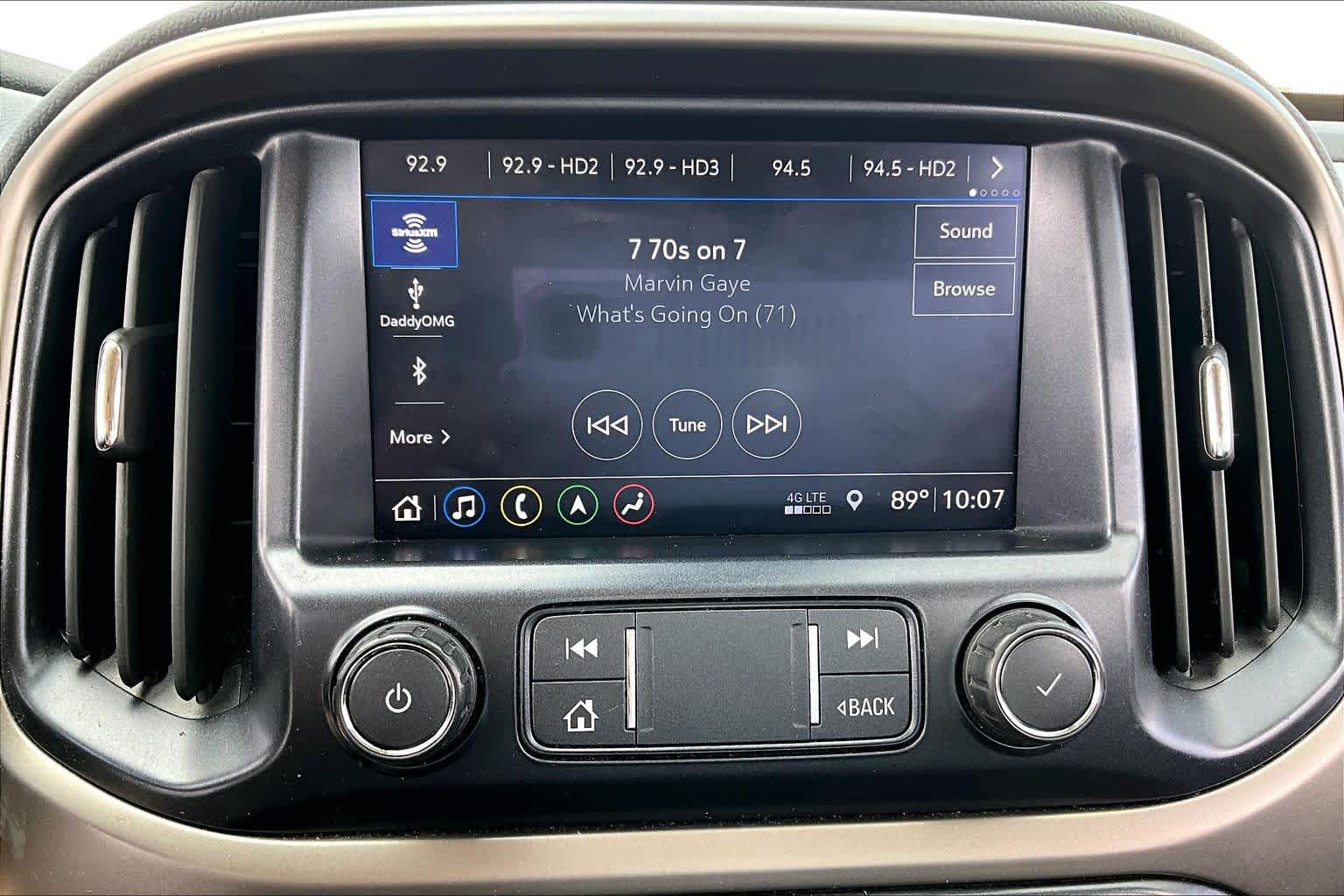 2021 Chevrolet Colorado photo 32 of 35