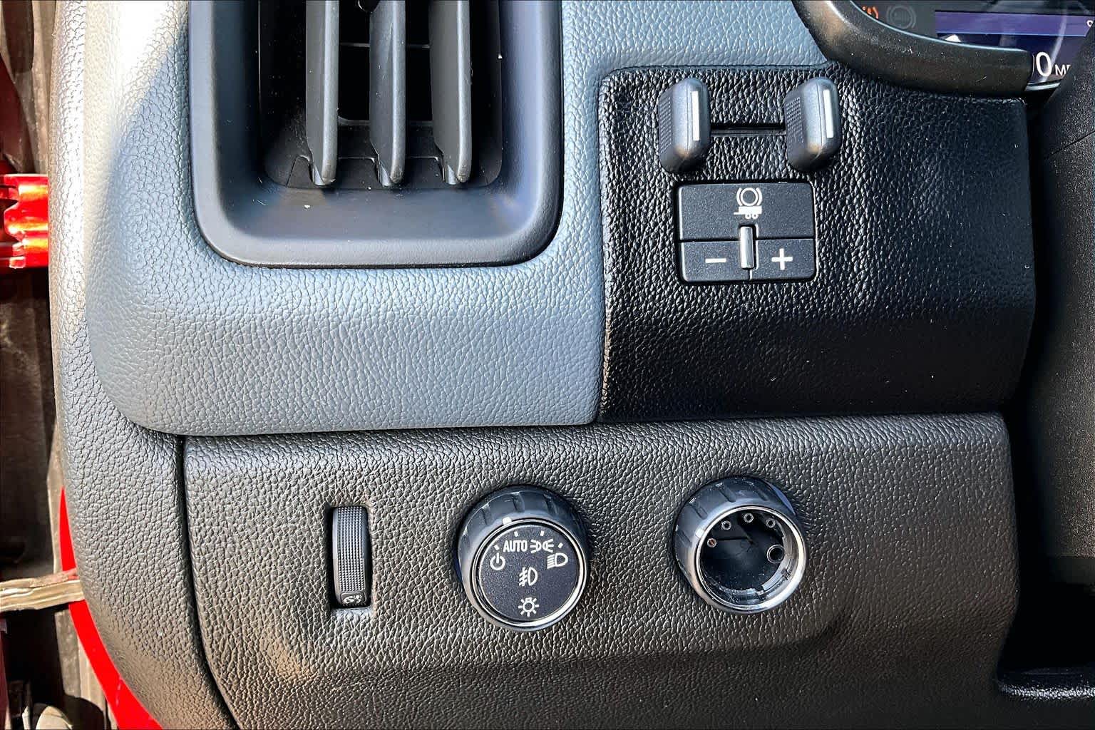 2022 Chevrolet Colorado 4WD Z71 Cherry Red Tintcoat at Texan GMC Buick