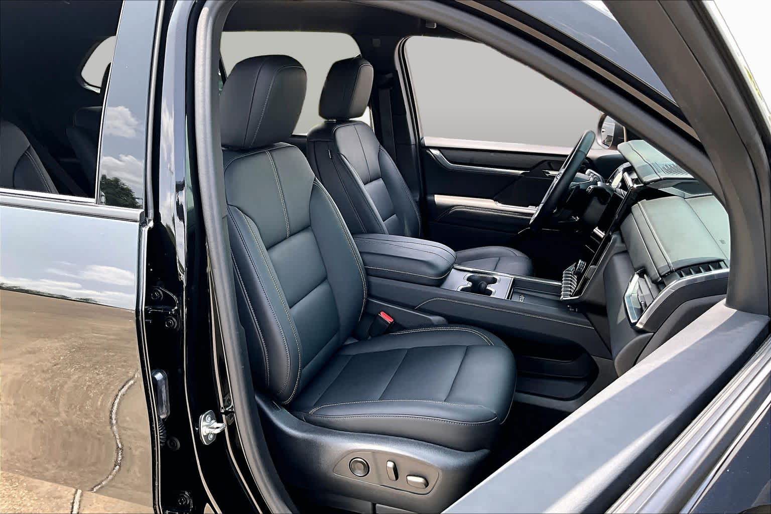 2024 GMC Acadia FWD Elevation Ebony Twilight Metallic at Lone Star Chevrolet