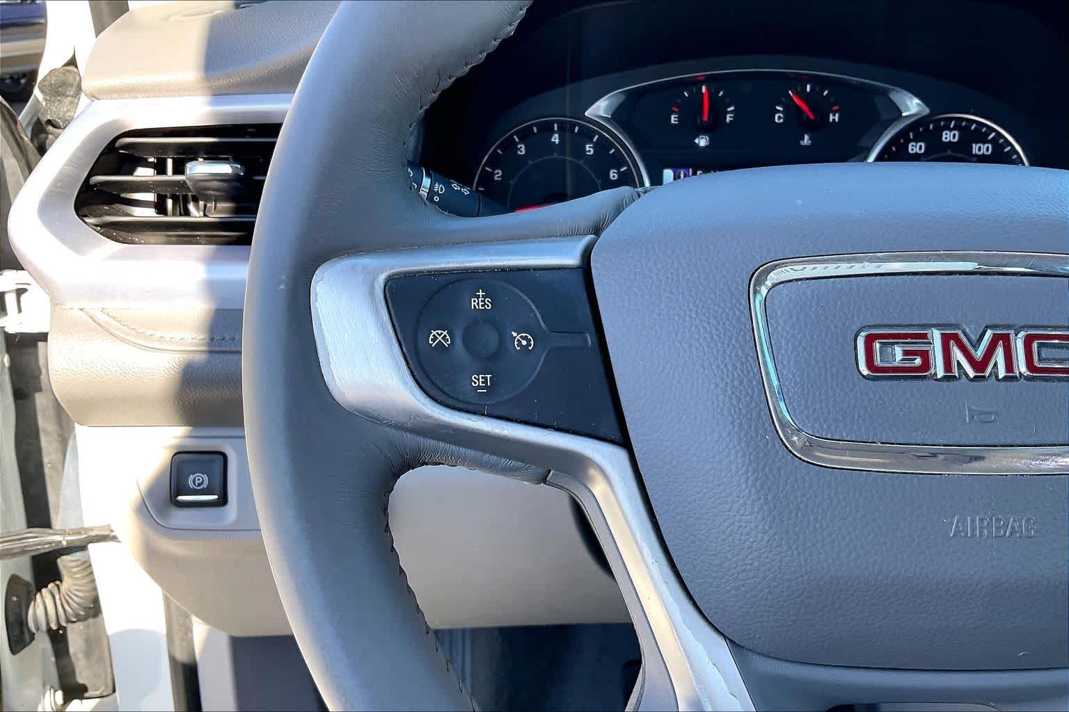 2017 GMC Acadia SLE Summit White at Robbins Nissan