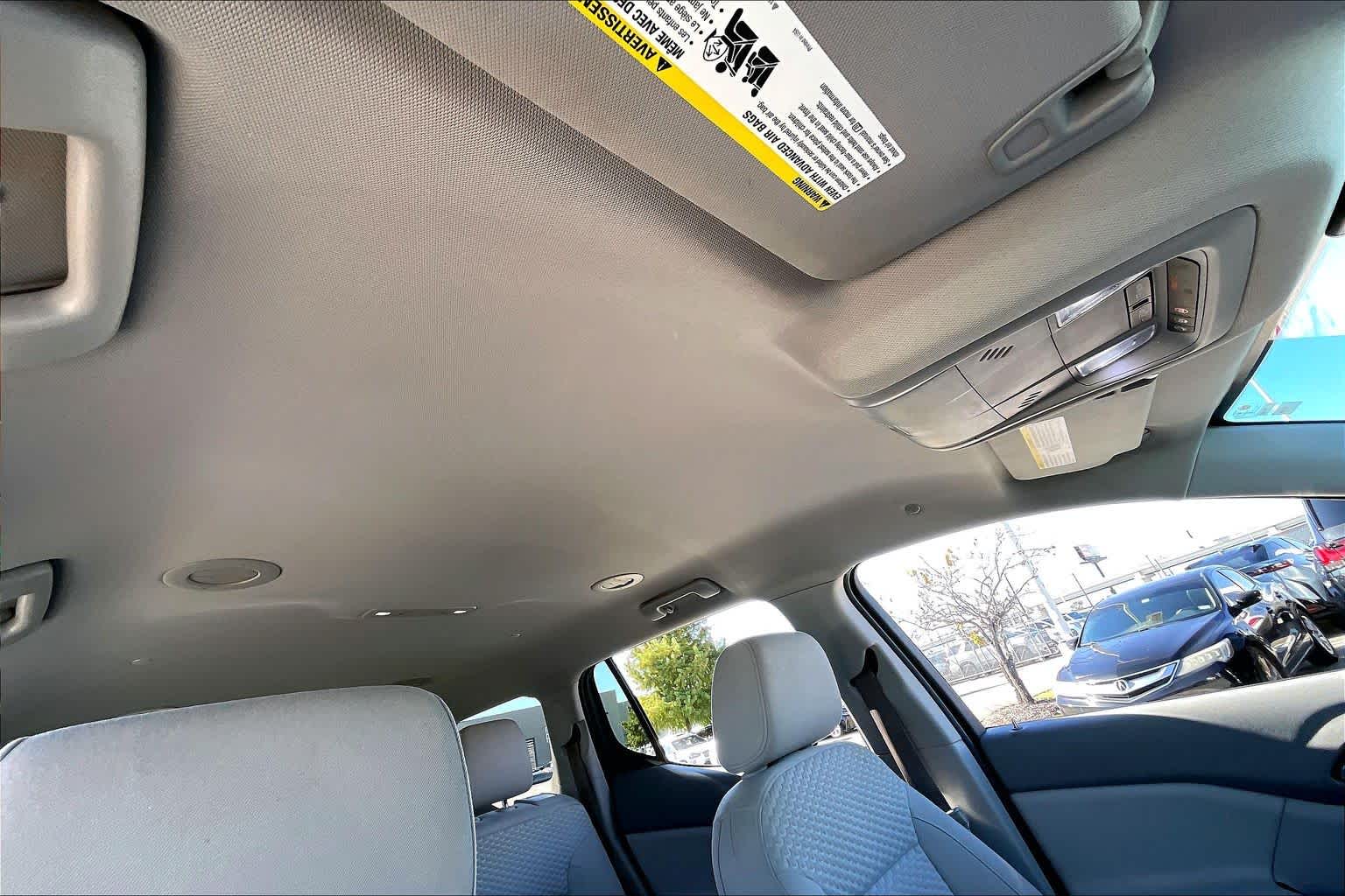 2017 GMC Acadia SLE Summit White at Robbins Nissan