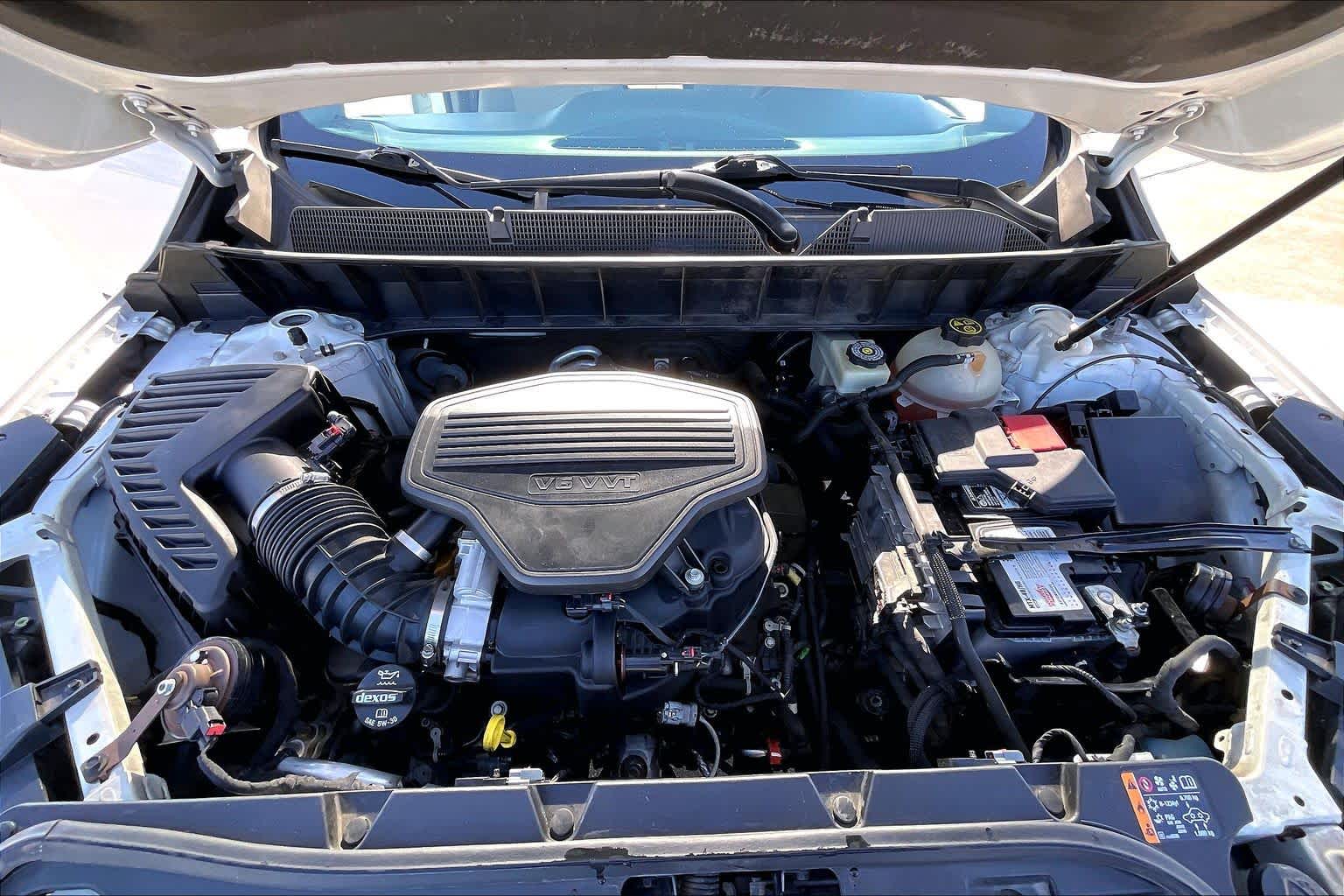 2017 GMC Acadia SLE Summit White at Robbins Nissan