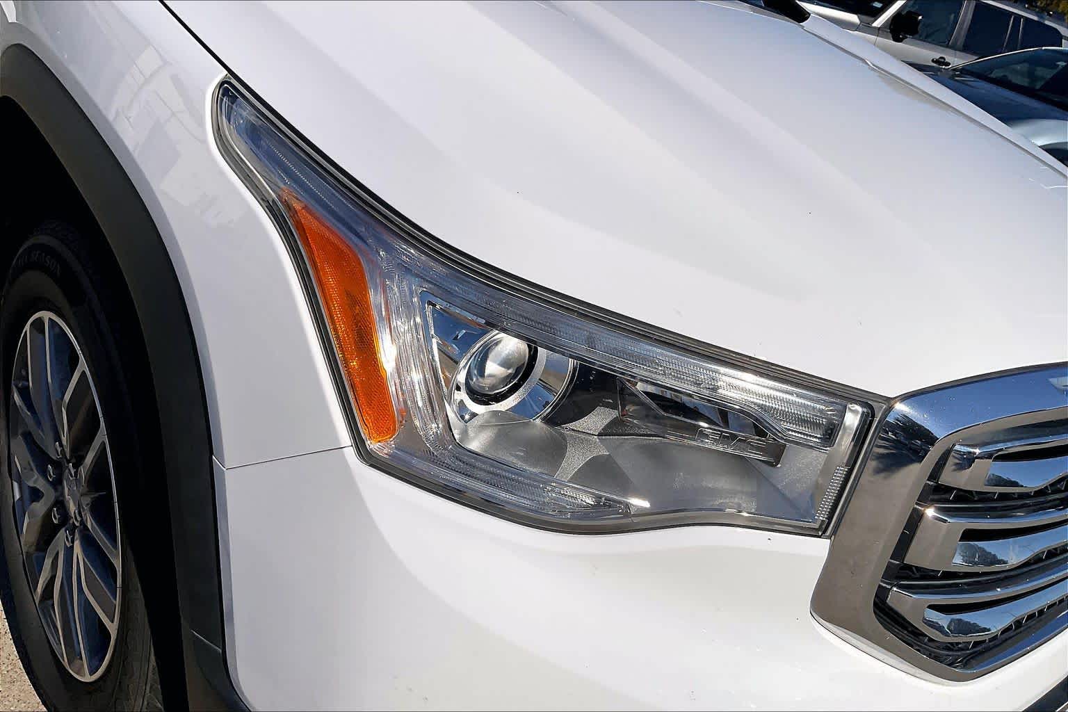 2017 GMC Acadia SLE Summit White at Robbins Nissan