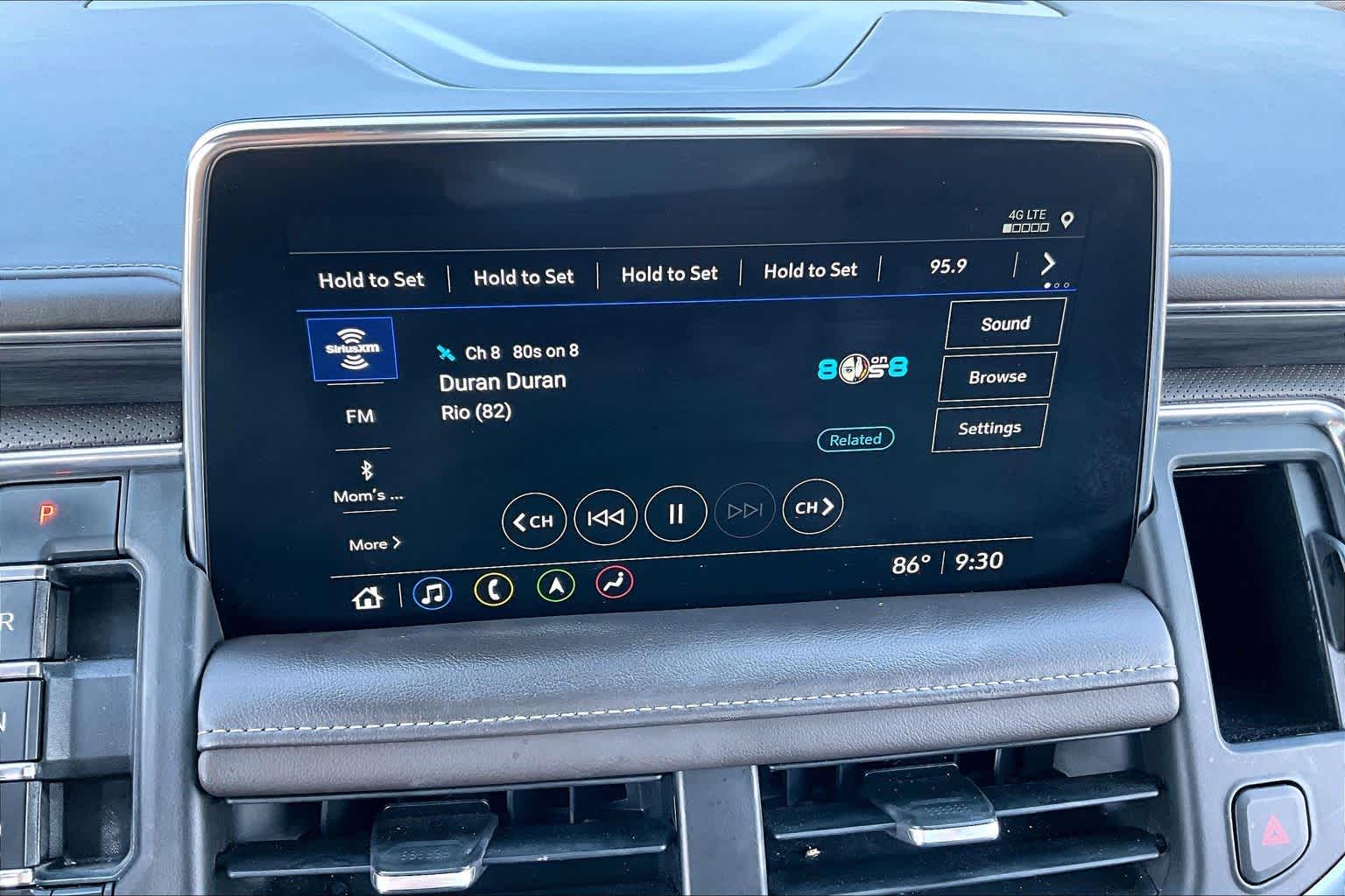 2021 GMC Yukon SLT White Frost Tricoat at Lone Star Chevrolet