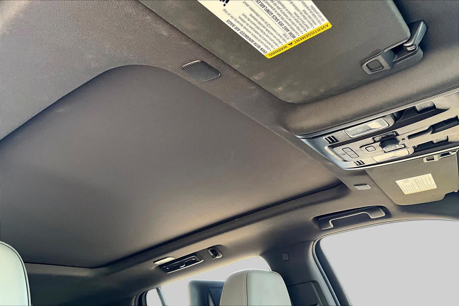 2021 GMC Yukon SLT White Frost Tricoat at Lone Star Chevrolet