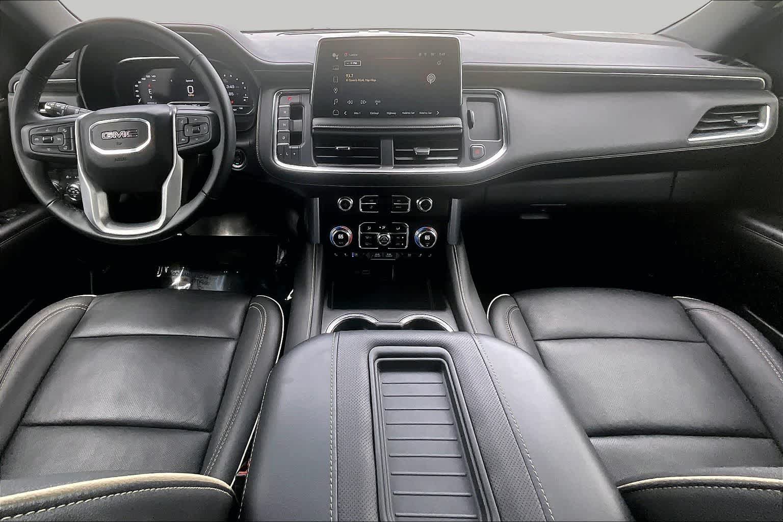 2024 GMC Yukon SLT White Frost Tricoat at Beck & Masten Kia
