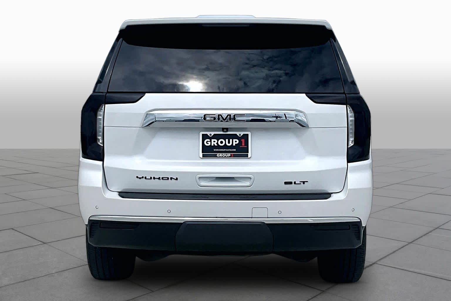 2024 GMC Yukon SLT White Frost Tricoat at Beck & Masten Kia