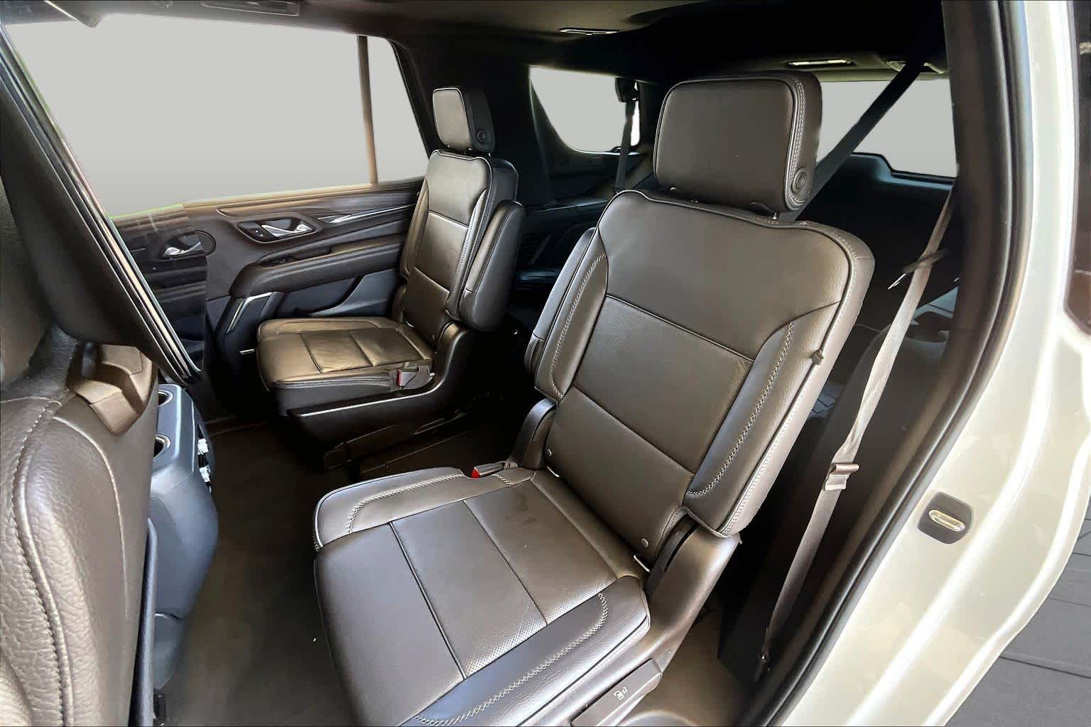 2021 GMC Yukon Denali Denali Summit White at Texan Dodge Chrysler Jeep Ram