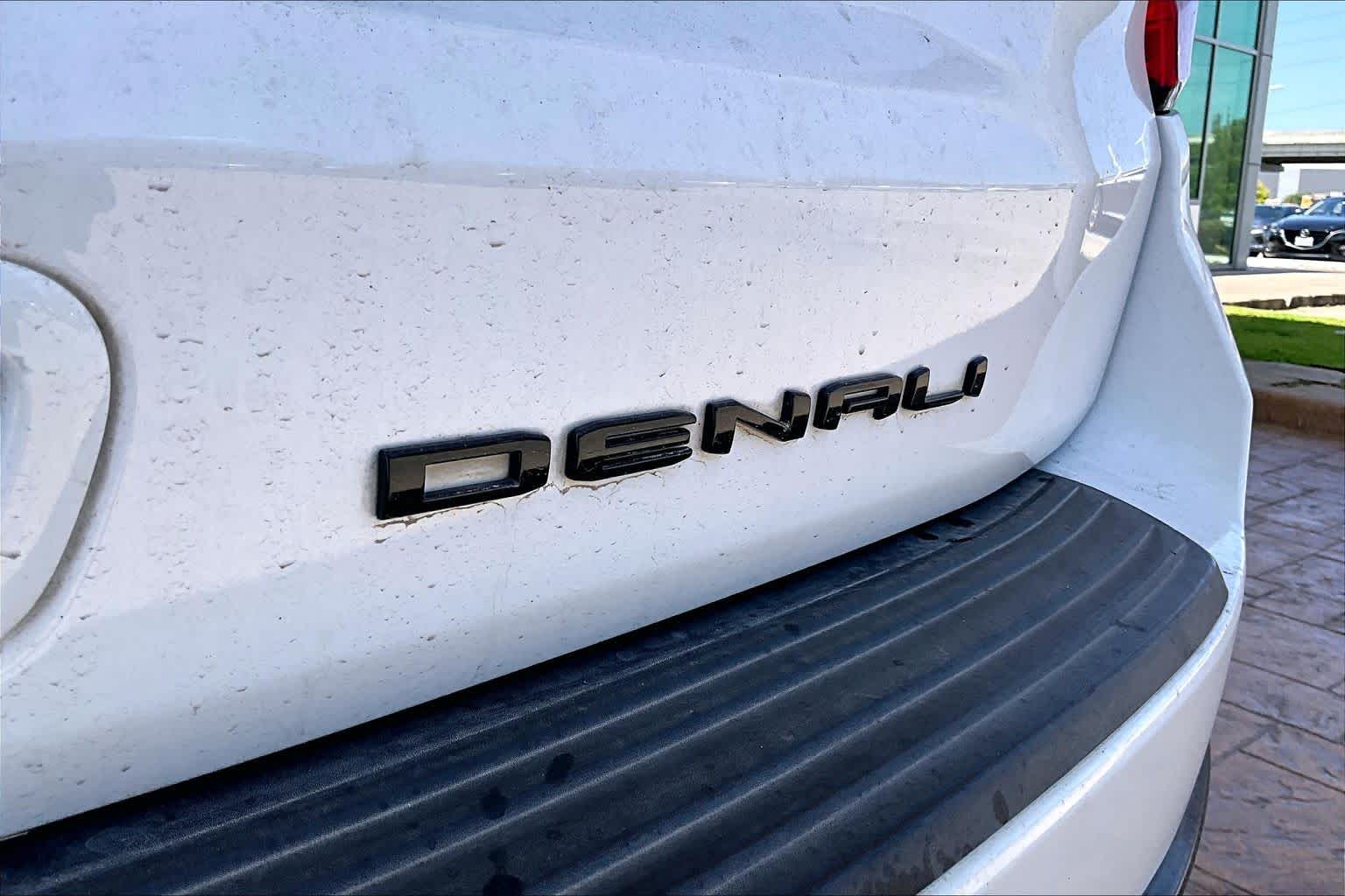 2021 GMC Yukon Denali Denali Summit White at Texan Dodge Chrysler Jeep Ram