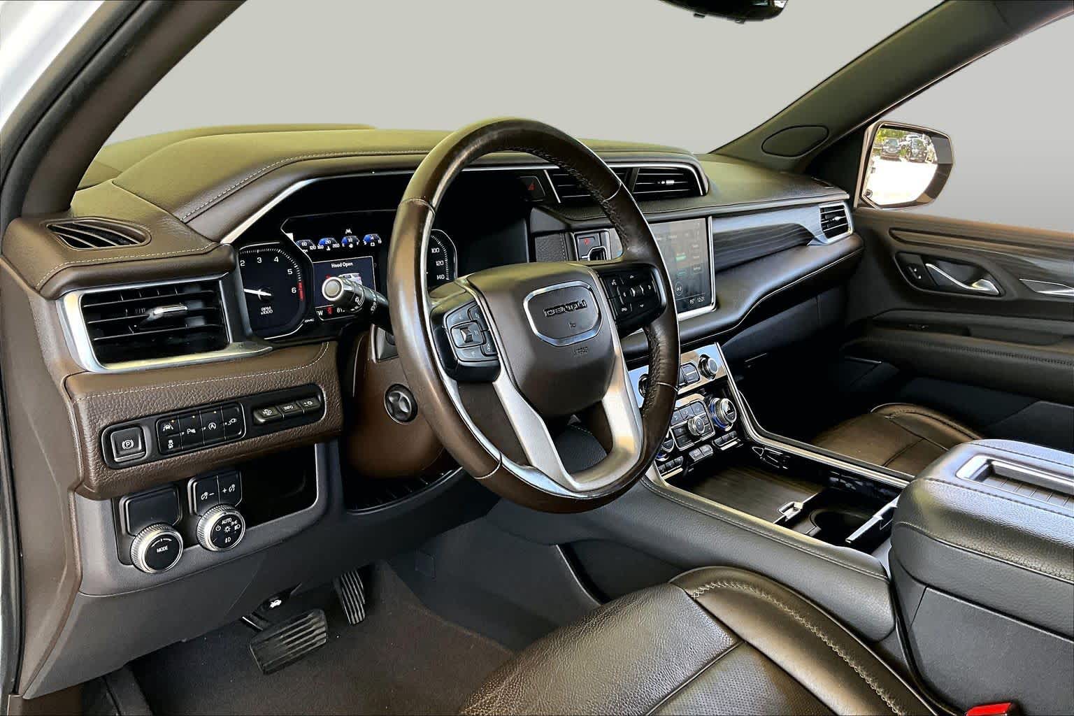 2021 GMC Yukon Denali Denali Summit White at Texan Dodge Chrysler Jeep Ram