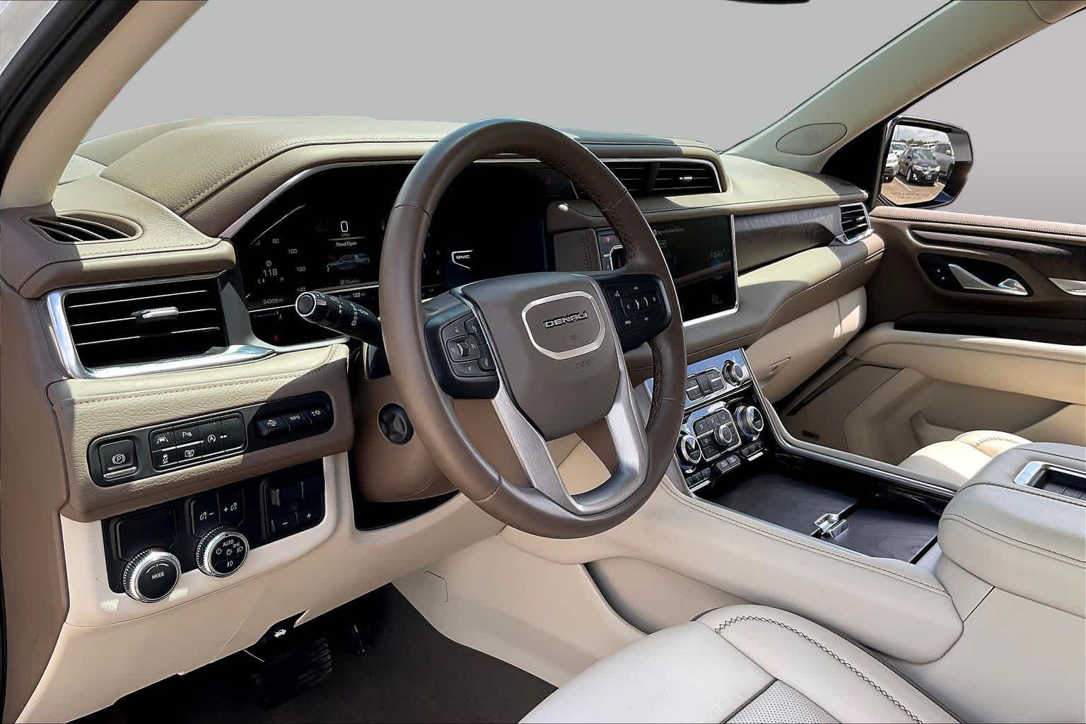 2024 GMC Yukon Denali Denali White Frost Tricoat at Group 1 GMC Buick South