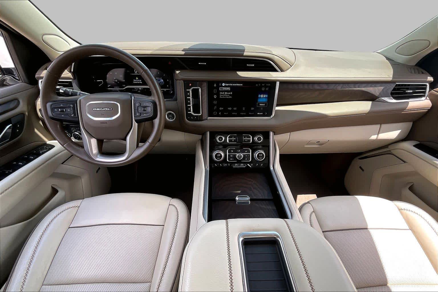 2024 GMC Yukon Denali Denali White Frost Tricoat at Group 1 GMC Buick South