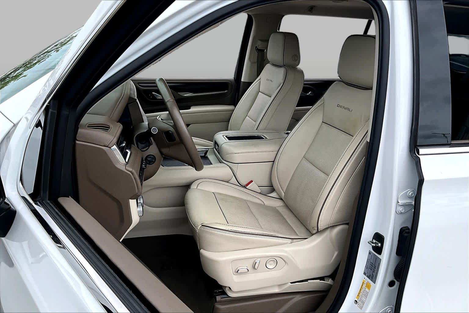 2022 GMC Yukon Denali Denali Summit White at Lexus Southwest Houston