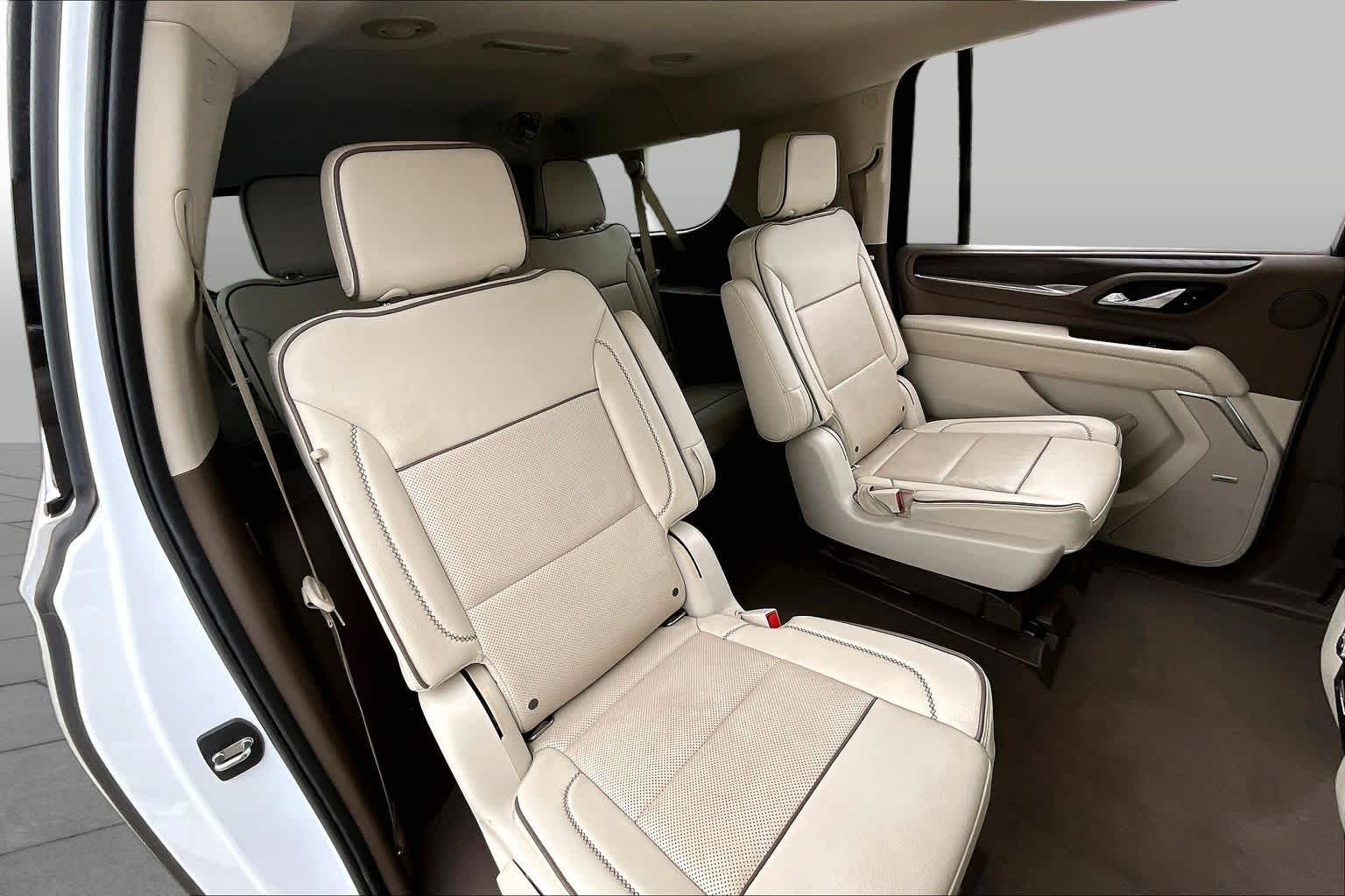 2022 GMC Yukon Denali Denali Summit White at Lexus Southwest Houston