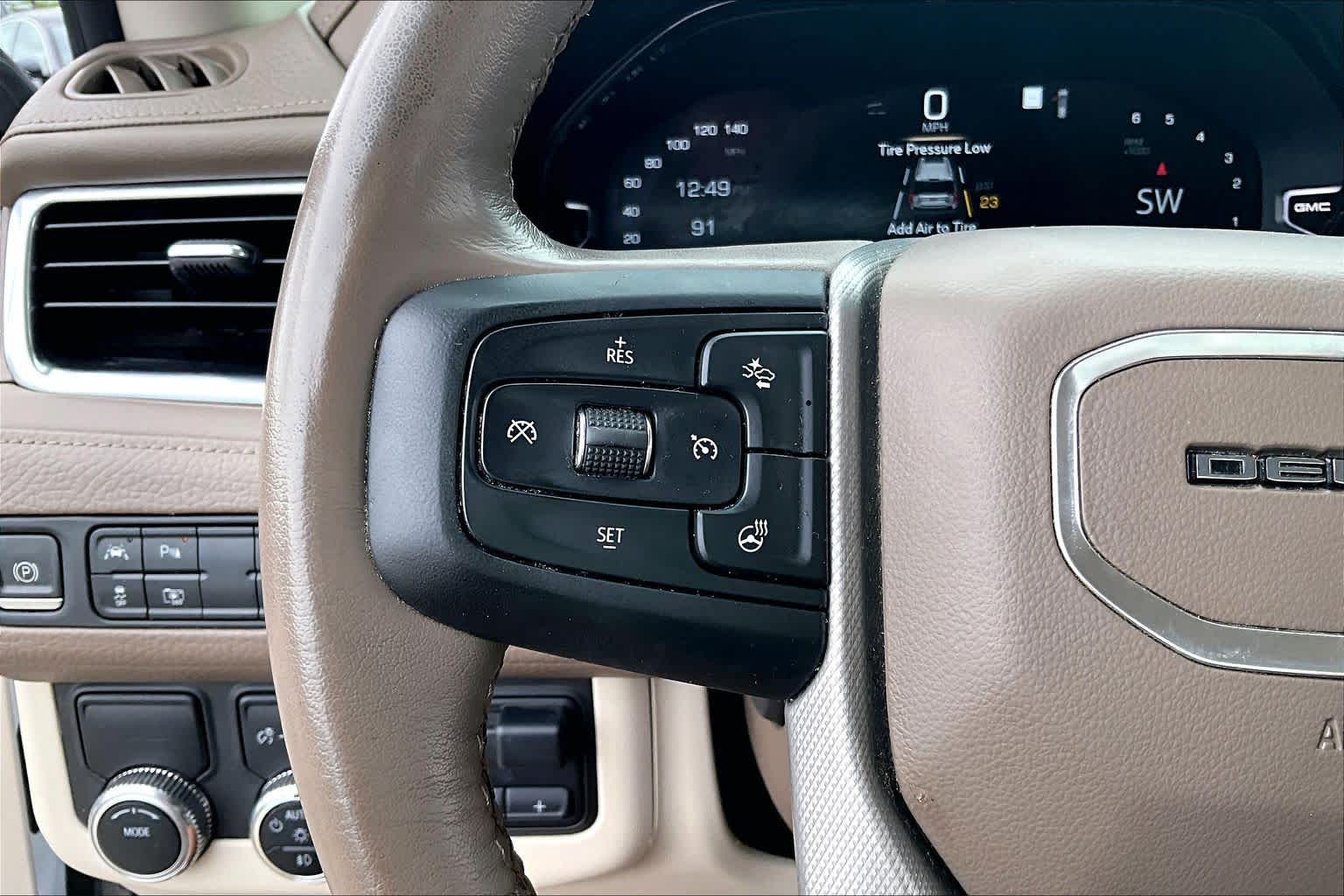 2022 GMC Yukon Denali Denali Summit White at Lexus Southwest Houston