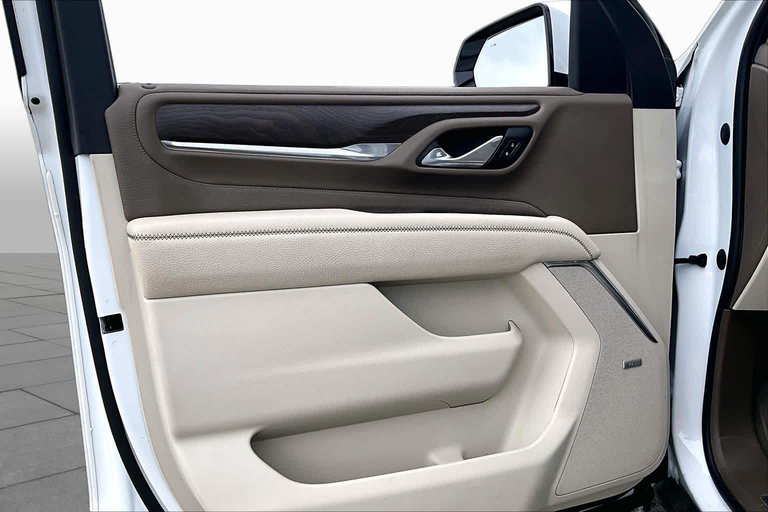 2022 GMC Yukon Denali Denali Summit White at Lexus Southwest Houston