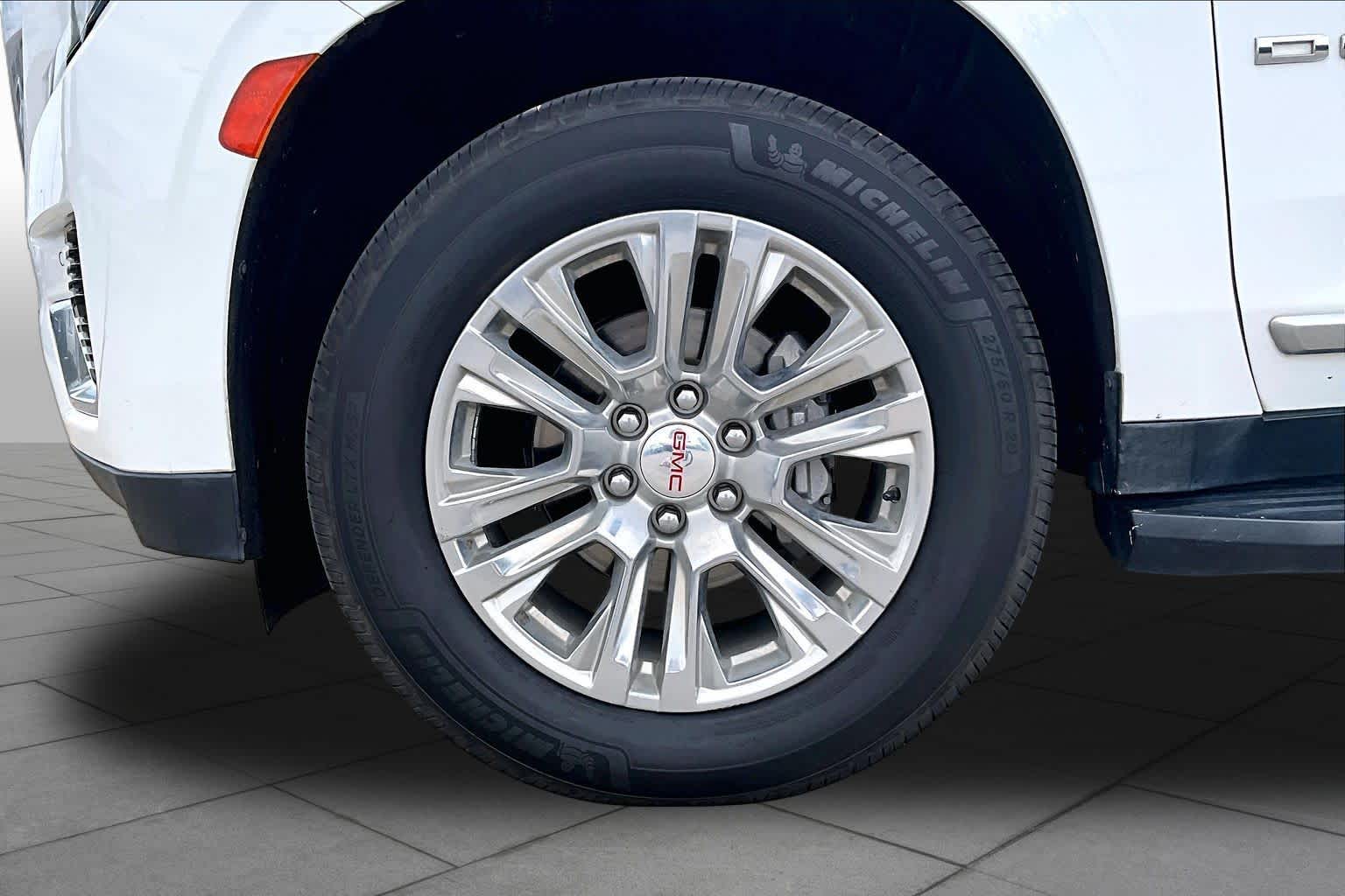 2022 GMC Yukon Denali Denali Summit White at Lexus Southwest Houston