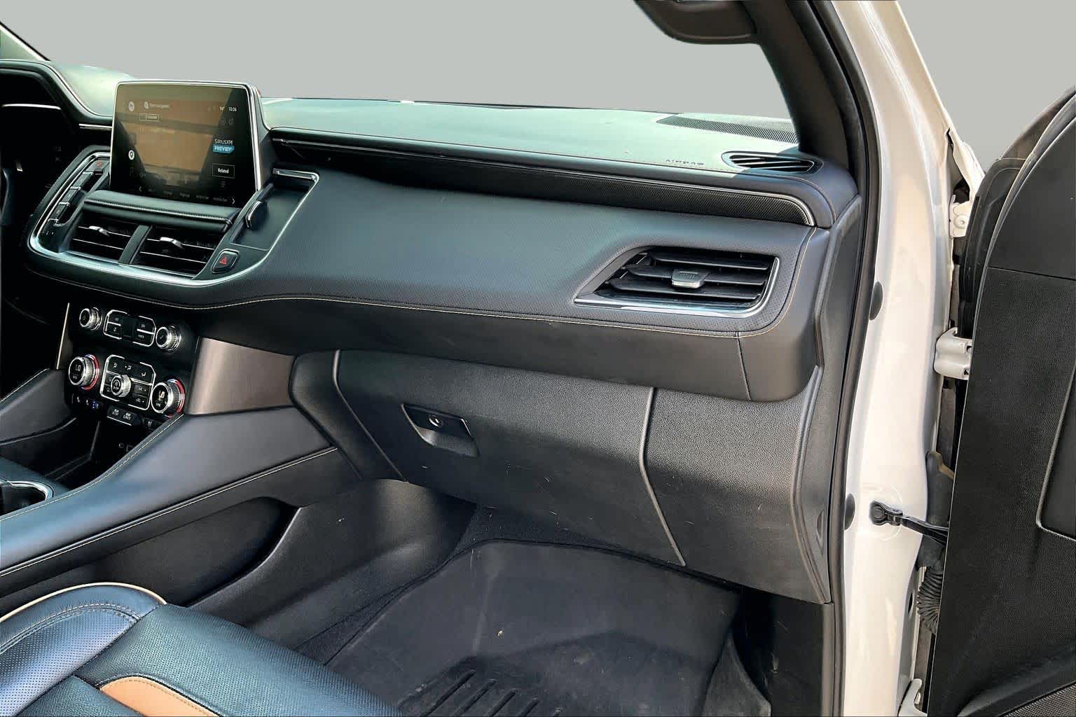 2022 GMC Yukon AT4 White Frost Tricoat at Mac Haik Ford
