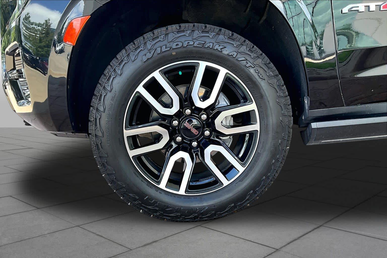 2023 GMC Yukon AT4 Onyx Black at Mercedes-Benz of Houston North