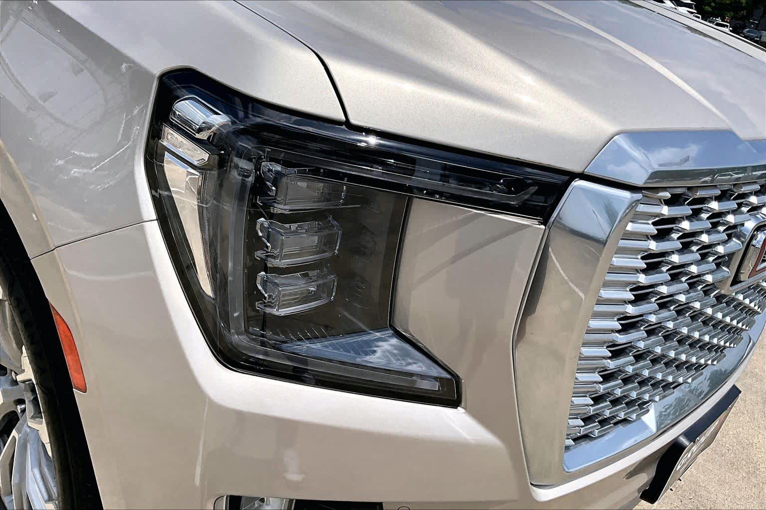 2021 GMC Yukon Denali Denali Pearl Beige Metallic at Group 1 GMC Buick South