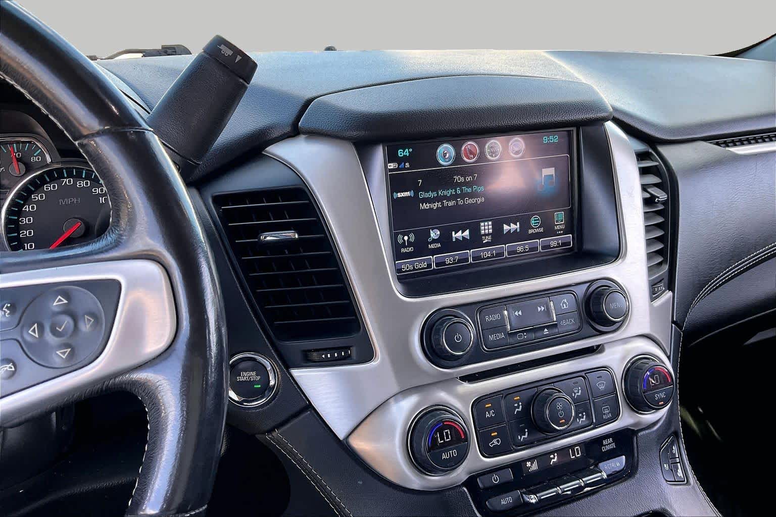 2018 GMC Yukon XL photo 6 of 35